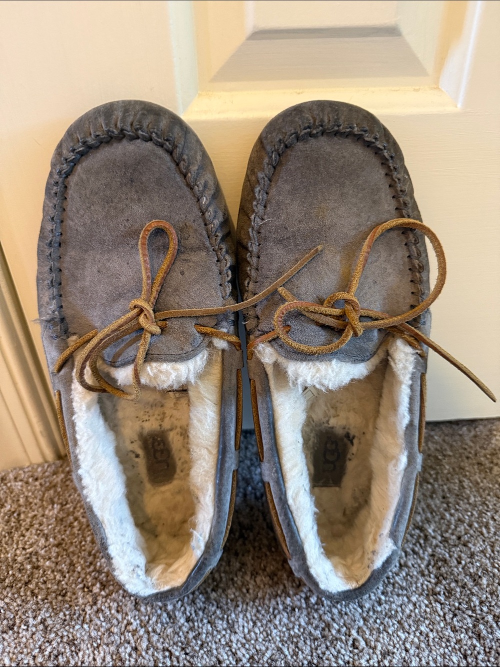 Women’s Ugg Suede Moccasin Slippers